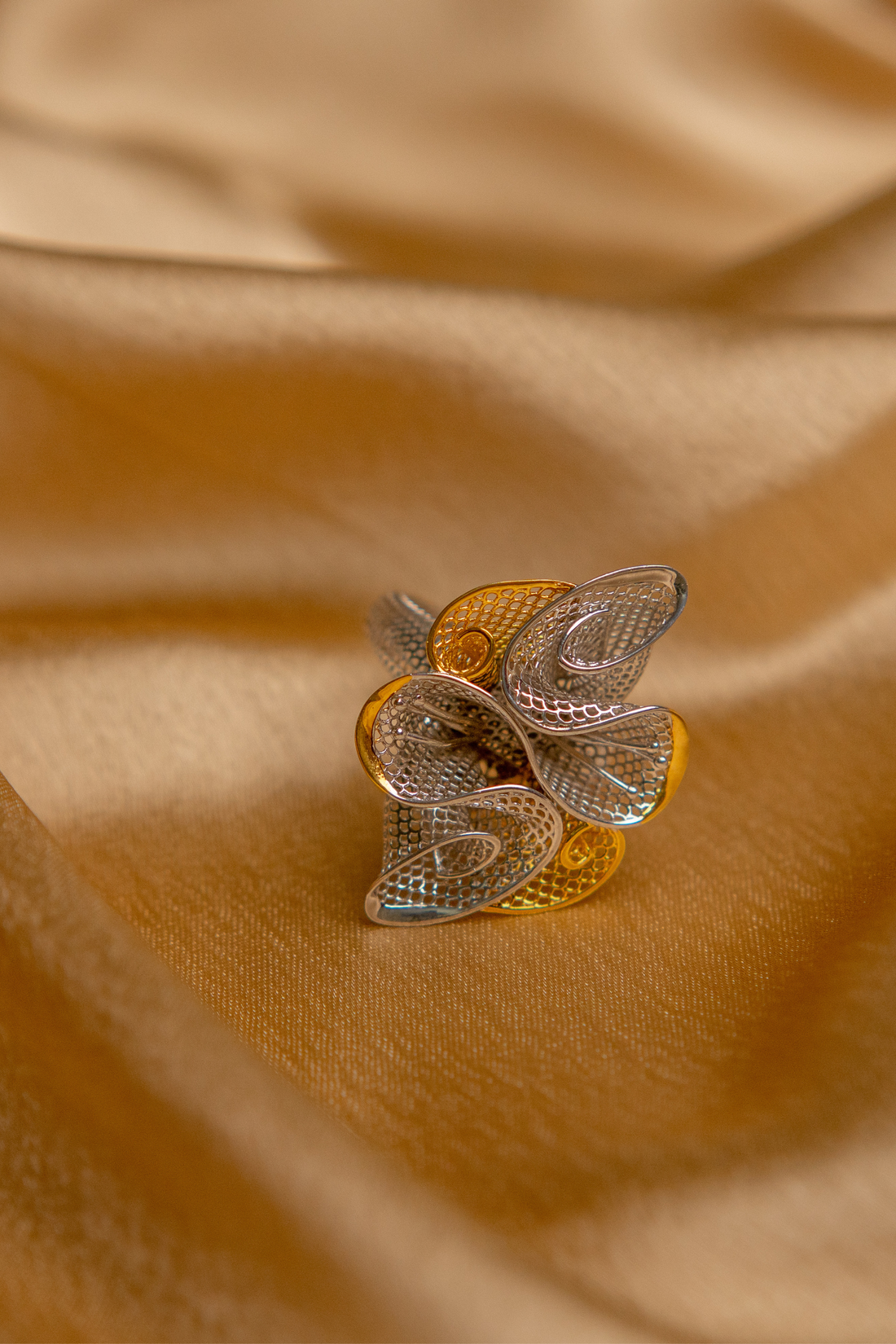 Vintage Elegance Cocktail Ring