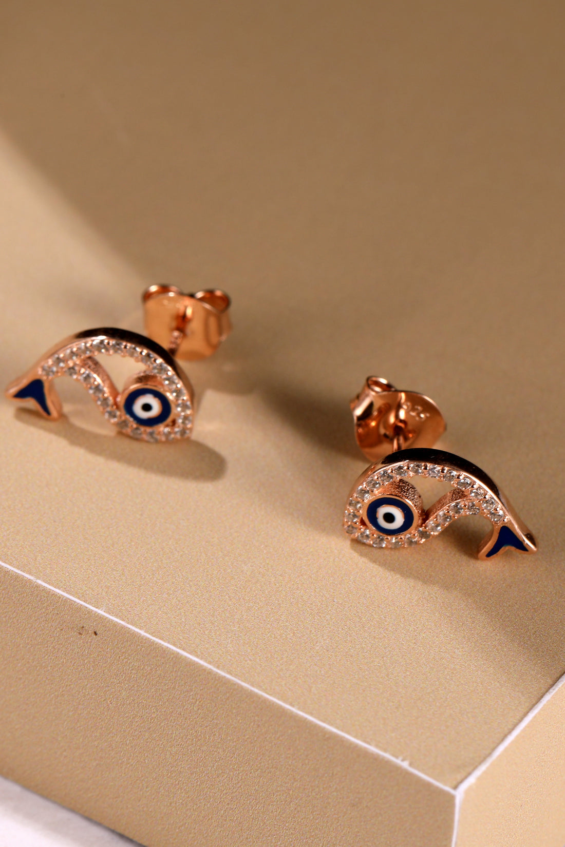 Fish Eye Rose Gold Earring