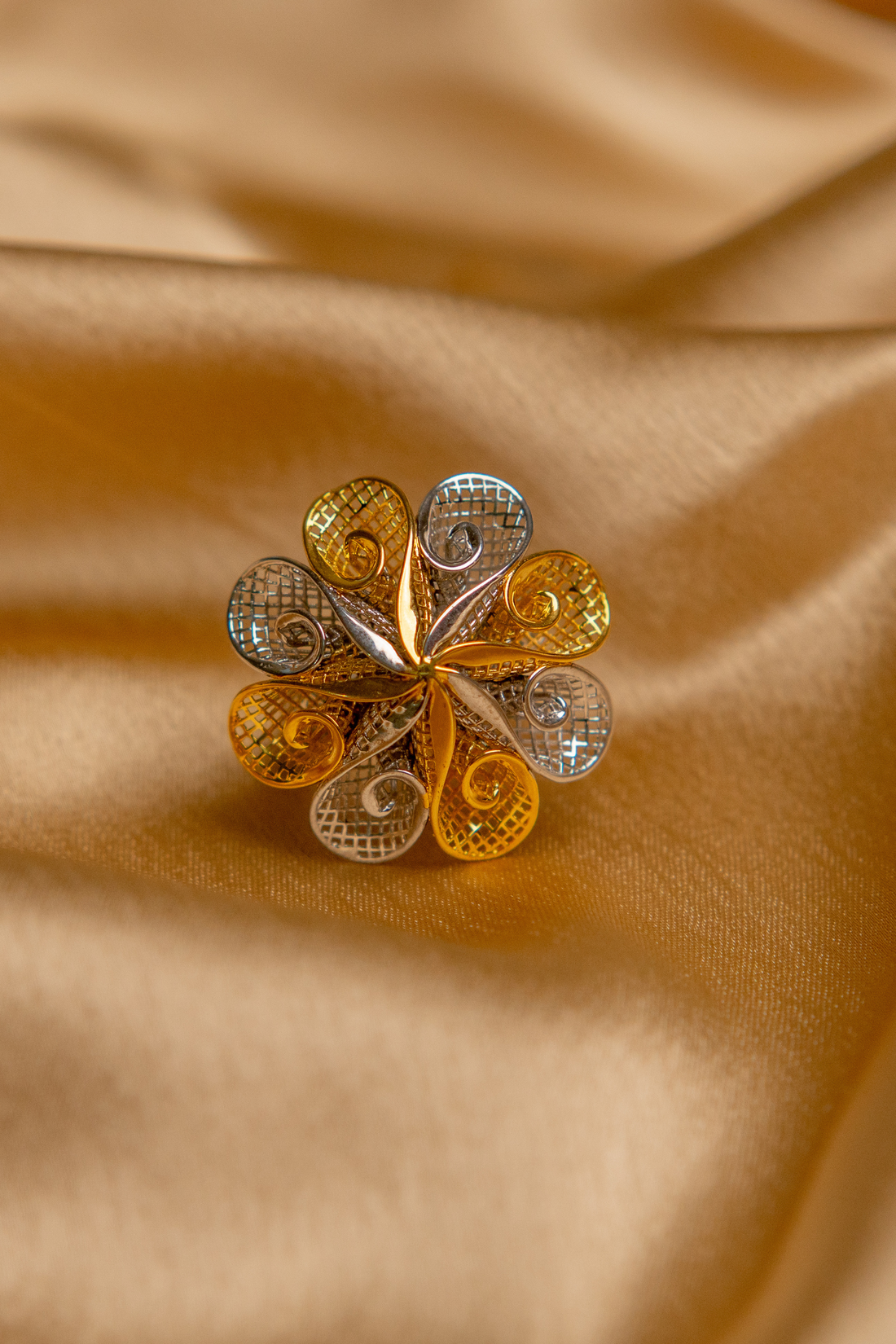 Delight Vintage Cocktail Ring