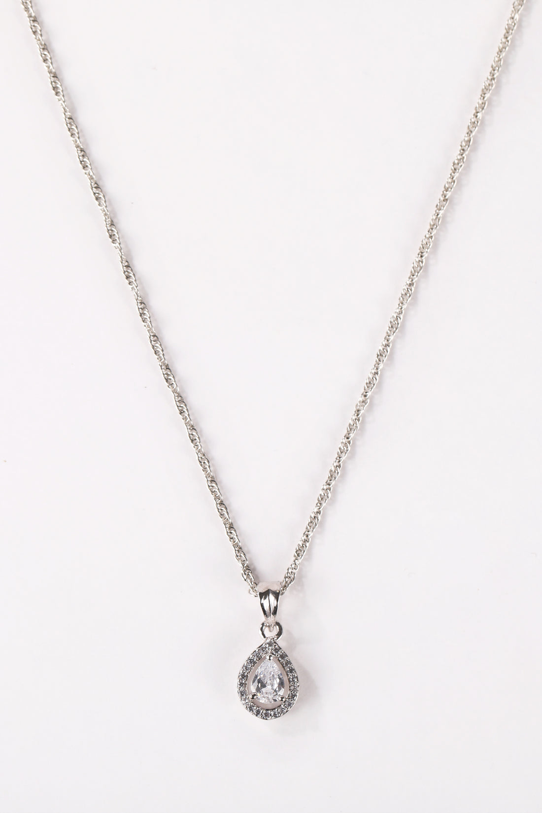 Drop the Beat Pendant Set