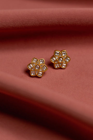 Nyra Handcrafted Earring