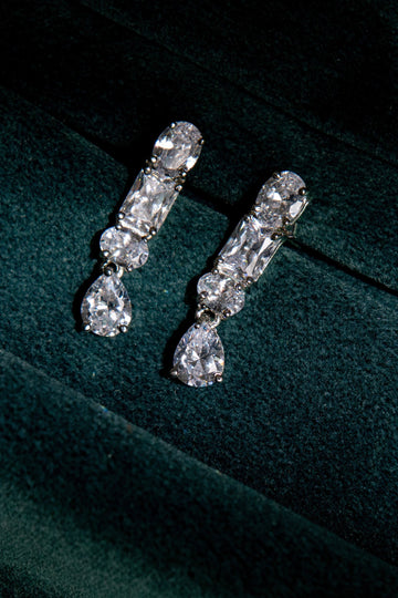 Twinkle-Sleek Drop Earring
