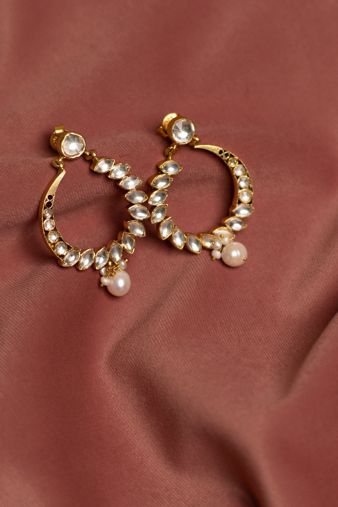 Nitya Earring