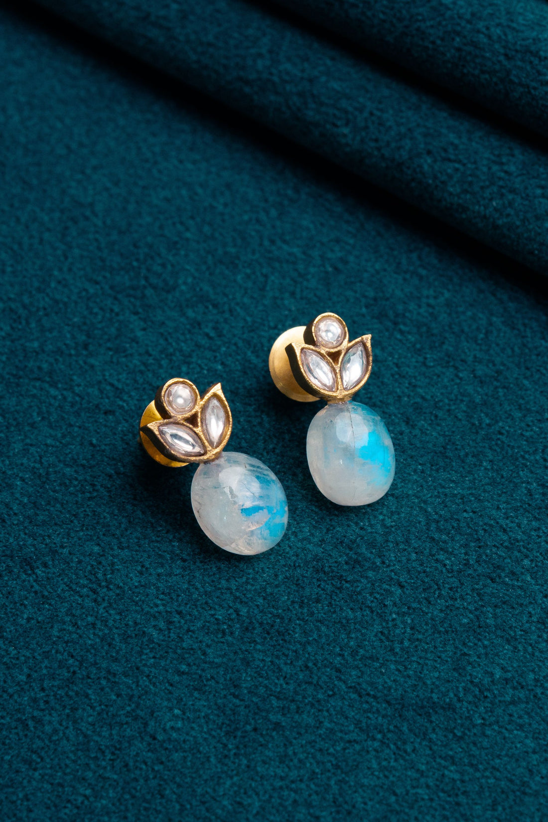 Seher- Moonstone Earring