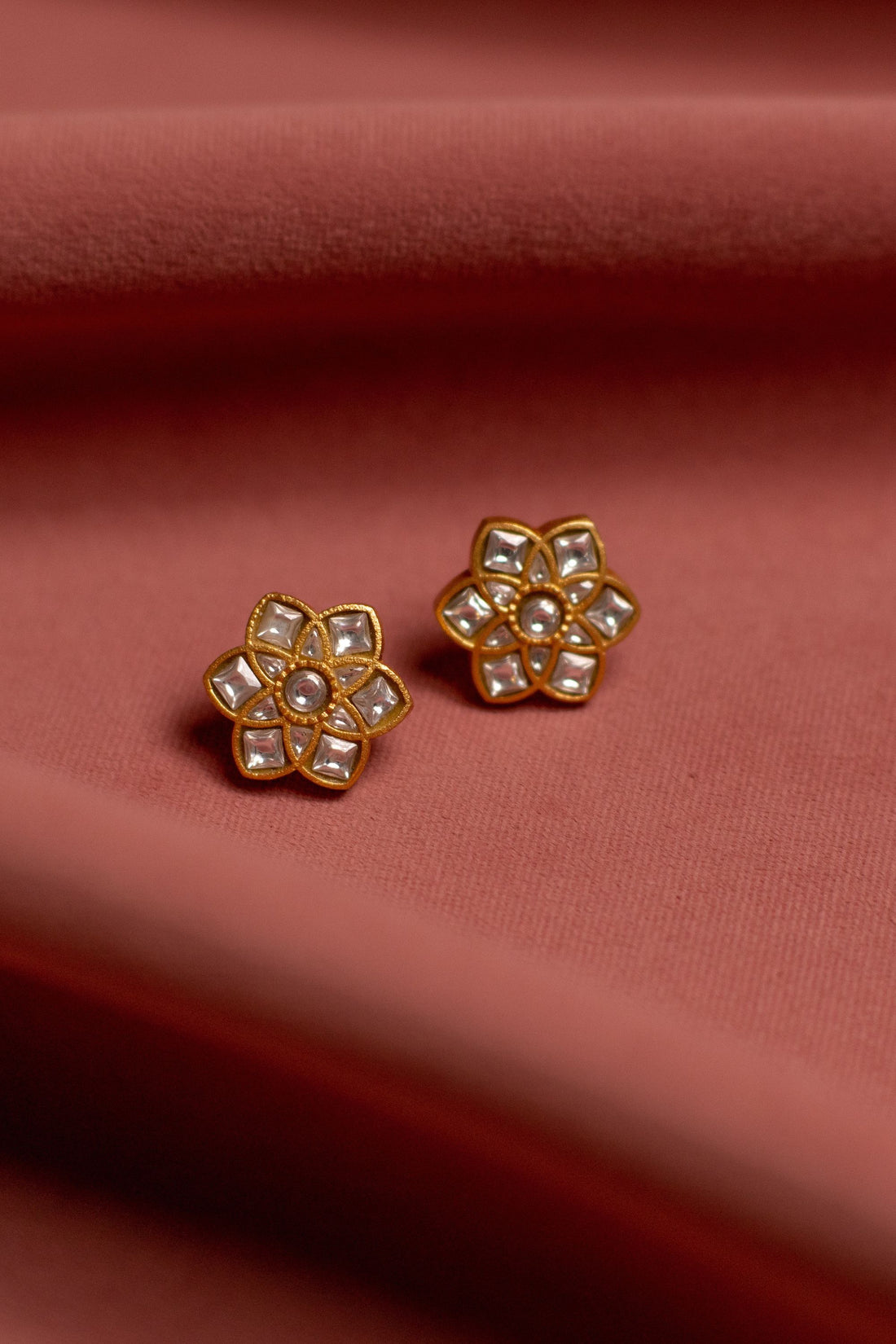 Nyra Handcrafted Earring