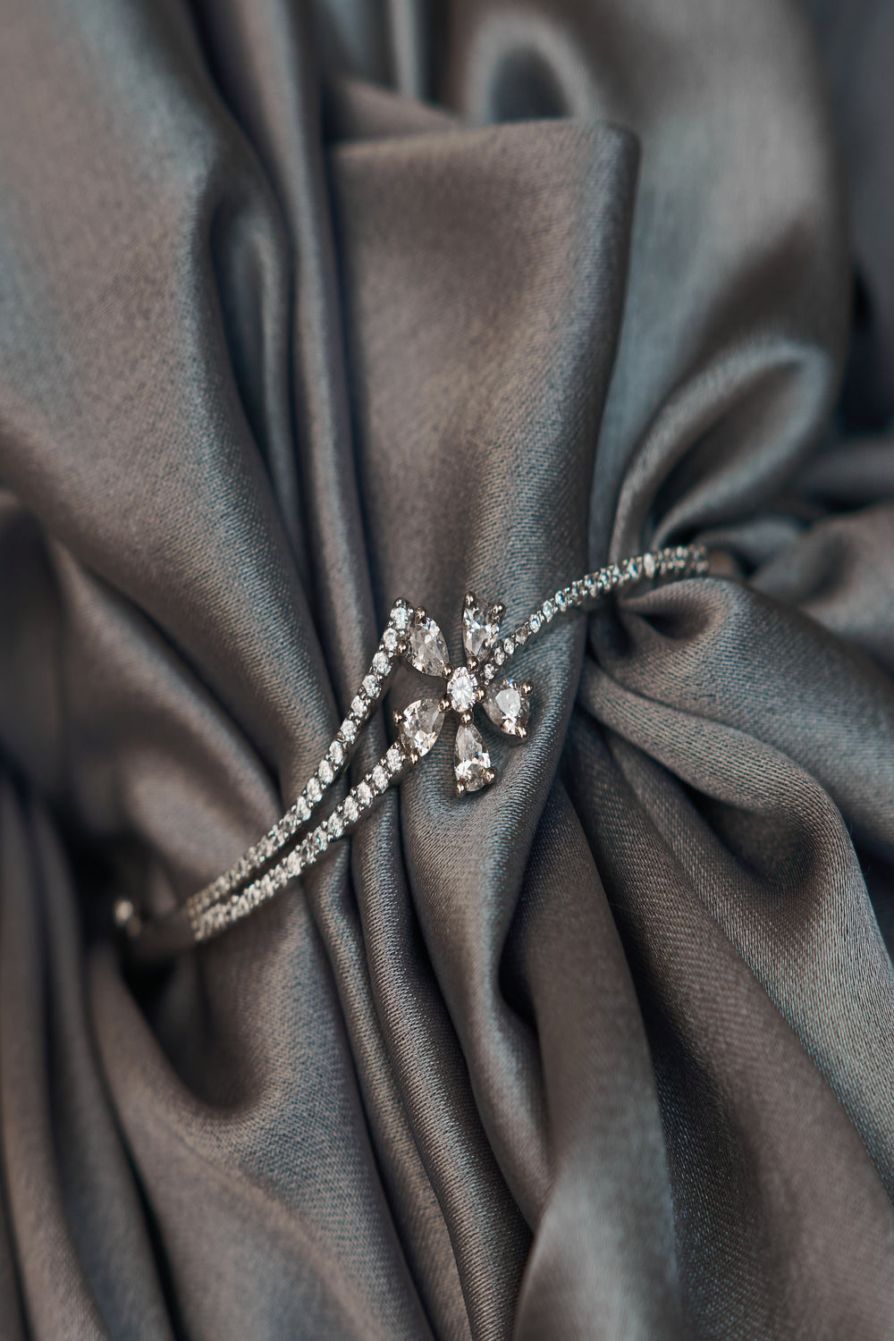 Bloom Silver Openable Bracelet