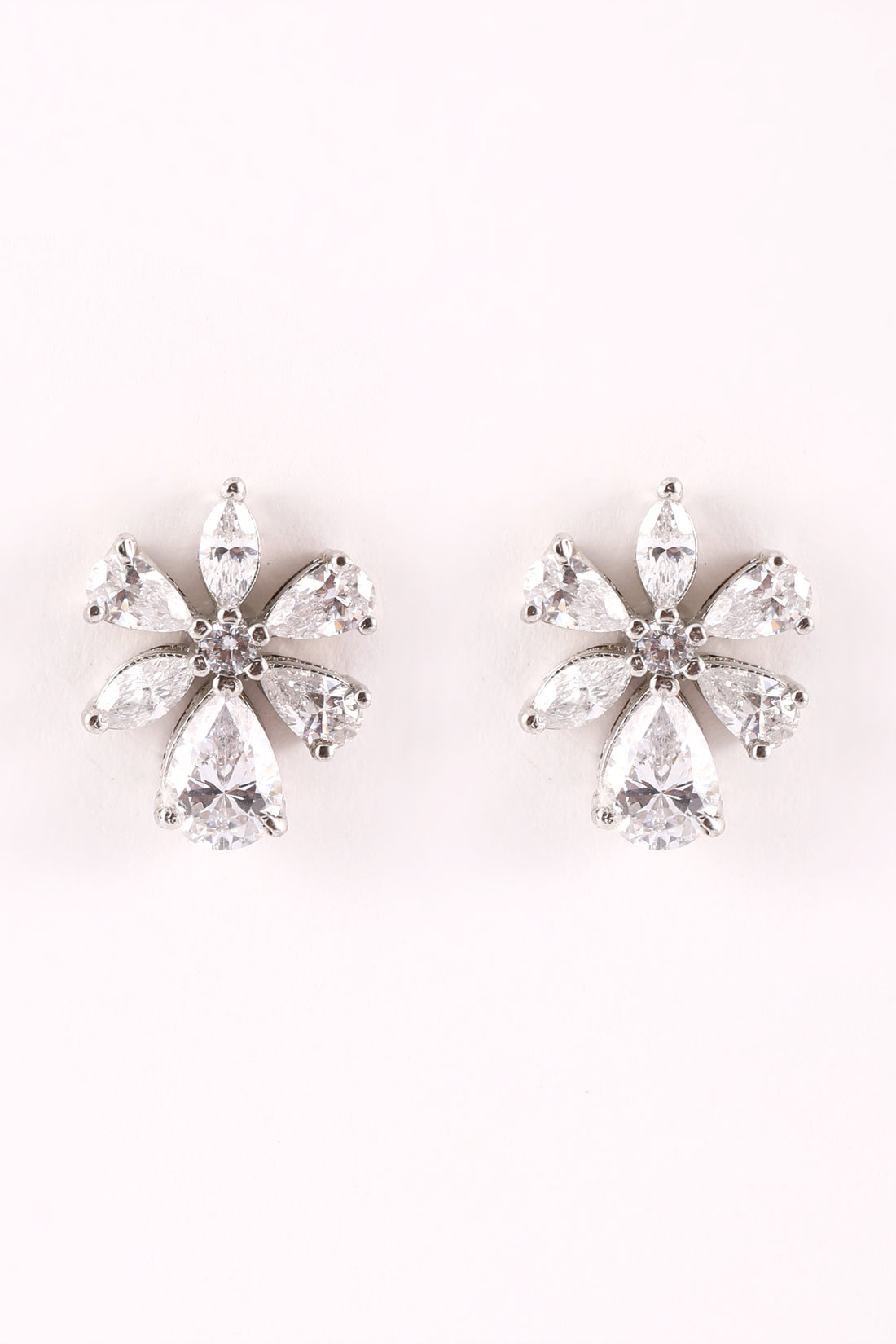 Flower studs