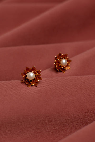 Bhamini- Handcrafted Flower Earring